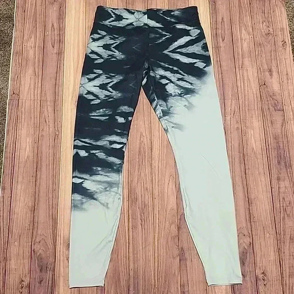 Wonderfly Leggings - Picture 1 of 5